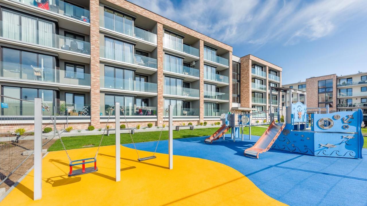 Apartament Czarna Perla Z Garazem 7 E Perlowa Przystan - Holiday City Kołobrzeg Kültér fotó